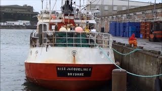 Miss Jacqueline 2  1962  Vieux bateau de Pêche  Lorient  Classique  Quai  Bretagne  France [upl. by Enos927]