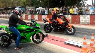 Ninja 250 vs Bking do KLE621 Então pau tiuzão O que vale é a brincadeiraArena show Car MR021 [upl. by Nagn169]