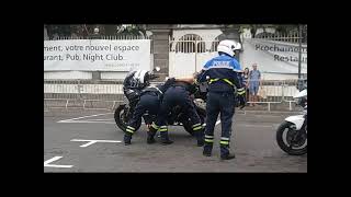 Interpellation motocyclistes  Police Nationale de La Réunion 974 [upl. by Aicatsal994]