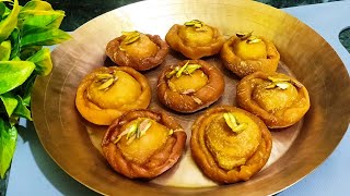 Chandrakala SweetDiwali special Recipeचंद्रकला मिठाईDiwali SweetDiwali SnacksDiwali Ke Mithai [upl. by Nyllaf994]