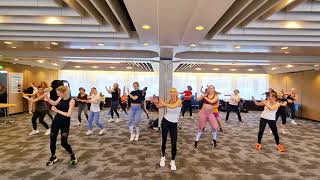 Zumba Dance Easy Workout 15 Min Gesund Leben Messe [upl. by Morrissey]