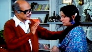 AK Hangal share secrets with his daughter  Badaltey Rishtey  Bollywood Scene 925 [upl. by Yared464]