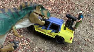 The Lost World Jurassic Park Bull T Rex commercial [upl. by Yroger]