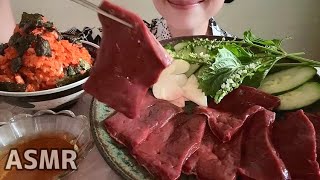 【牛レバ刺しとキムチ炒飯】を頂きます。Seared Beef Liver Sashimi，Kimchi Fried Rice asmr mukbang asmrsounds 먹방 food [upl. by Lili363]