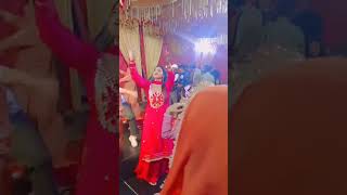 Chitte suit de daag pe Gaye 💃💖 viral viralvedio shortvideos dance song [upl. by Imekawulo209]