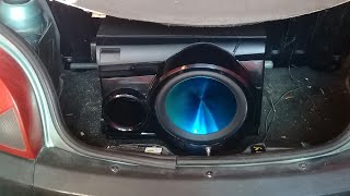 Subwoofer LG 10quot de casa En Auto en el Ford KA [upl. by Calida]