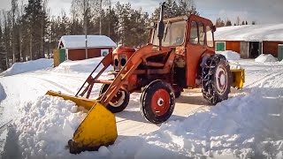 Volvo BM Buster 320 med snöslunga [upl. by Mchale]