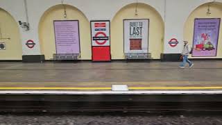 District Line Journey from Putney Bridge to West Brompton [upl. by Adamson197]