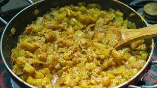 Sorakkai Kootu in Tamil  Sorakkai Kulambu in Tamil  சுரக்காய் கூட்டு  Sorakkai Recipe in Tamil [upl. by Annaerda]