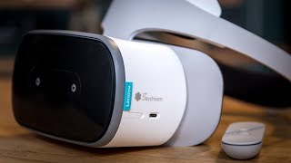 Lenovo Mirage Solo VR Headset Review [upl. by Dib29]