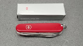 Victorinox Deluxe Tinker 14723 edc victorinox swissarmyknife multitool [upl. by Andrea]