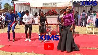 ZIPPORAH ERIC PERFORMING AT BETTY MASEKETE SISTERS BURIAL [upl. by Jeanette755]