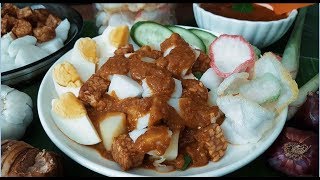 Gado Gado  Indonesian Warm Salad [upl. by Nahtaj]