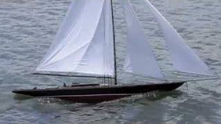 RC Gaff Rig Model Yacht 2 [upl. by Eidorb361]