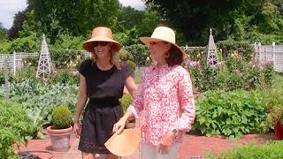 At Home in the Garden with Carolyne Roehm [upl. by Arahc]