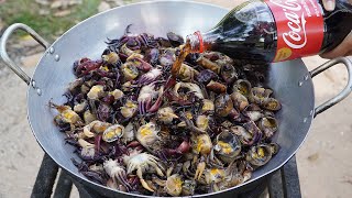 Tasty Fried Crab with Coca Cola Recipe  Kdeb Cooking [upl. by Horne]