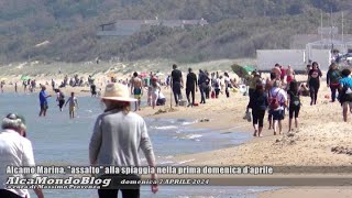 Alcamo Marina quotassaltoquot alla spiaggia nella prima domenica daprile [upl. by Ferrick]