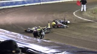 Speedway Dohren 19 okt 2013 heat 1 chrash jason dohle en kai huckenbeck [upl. by Luapsemaj]