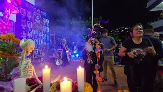 Encendido de velas a la ofrenda de día de muertos  Coordinación General Zona Sur UAGro Acapulco [upl. by Medora]