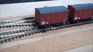 4 x 1 Shunting Layout in OO [upl. by Nata]