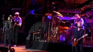 FLEETWOOD MAC  quotRhiannonquot Live Bercy Paris  France 11102013 [upl. by Cope]