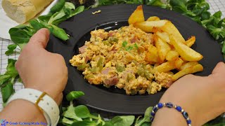 Greek Scrambled Eggs Kayiana w Cheese amp Meat  ΚαγιανάςΣτραπατσάδα Καλαματιανή με Σφέλα amp Σύγκλινο [upl. by Malvin]