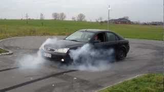 Ford Mondeo MK3 25 V6 Burnout [upl. by Attej]