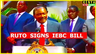 Kalonzo ANGRILY lectures Ruto face to face as he signed IEBC Bill into Law today at KICC [upl. by Yate]