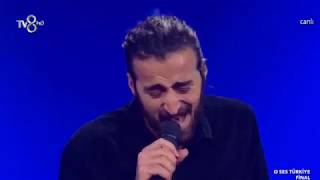 Umut Kaç  akşam olur karanlığa kalırsın  Beyazı Ağlatan Performans O Ses Türkiye Final 2019 [upl. by Marceau]