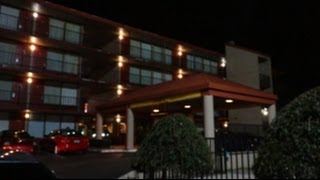 Hotel Tour Americas Best Inn in Birmingham AL room compared to Days Inn in Princton WV [upl. by Otrepur]