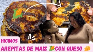 Arepas de maíz  Arepas con queso Angie Castañeda vlogs [upl. by Publea]