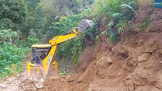 Cutting Hill with JCB BackhoeOpening Hilly Narrow Trade Road [upl. by Leraj659]