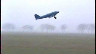 3m wingspan DC3 crash 2x 22ccm [upl. by Oribel]