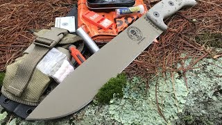 ESEE Junglas  Survival Kit from SOL Survival Situation  STAY ALIVE in the Rain and Cold of NH [upl. by Ackley712]