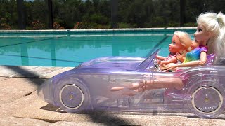 Water car  Elsa amp Anna toddlers  pool fun  Barbie dolls [upl. by Lehsar934]