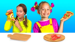 PizzaLied  Deutsche Kinderlieder  Maya und Mary [upl. by Onairotciv]