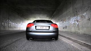 Audi RS4 B7  Startup and revving 1080p HD [upl. by Eycal]