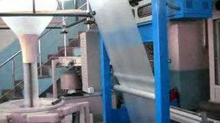 FABRICATION DE FILM PLASTIQUE PAR extrudeuse plastique [upl. by Gnad]