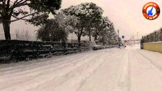 Nevicata straordinaria sul Lago di Garda [upl. by Yednarb]