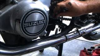 Changing your shift shaft seal on most Suzuki Twins [upl. by Herbert]