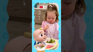 Baby Sister Eats Her Broccoli Yes Yes Vegetables Playtime cocomelon sisters shorts [upl. by Amling162]