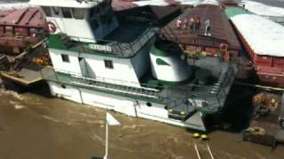 Saving the MV Francis on the MV Helen Merrill in St Louis [upl. by Nnyliram]