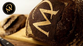 Röstmalzbrot dunkle weiche Krume mit ausgeprägtem Aroma durch geröstetes Malzmehl [upl. by Schweiker]