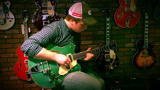 Gretsch G5622T CB Electromatic Center Block Georgia Green Electric Guitar [upl. by Jaine]