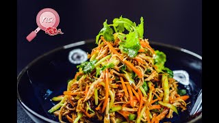 🥢Hähnchenfleisch mit Hand reißen um Salat zu machen❓【chinesisch kochen rezepte】 [upl. by Ardnahc]