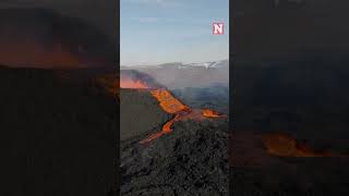 Lava Flows From Icelandic Crater In An Oddly Satisfying Way [upl. by Lejeune]