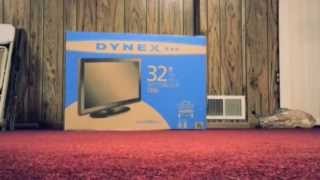 Dynex 32quot LCD TV  720p  60hz Unboxing amp First Impressions [upl. by Nagey924]