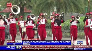 Bendera Merah Putih Dibawa ke Istana Negara dengan Kereta Kencana [upl. by Kcirdehs]