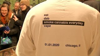 Illinois marijuana dispensaries begin recreational sales on first day of legalization [upl. by Ainitsirk]