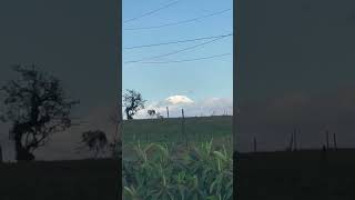 Volcan chimborazo se deja ver desde la loma de aloag [upl. by Ahsitahs]